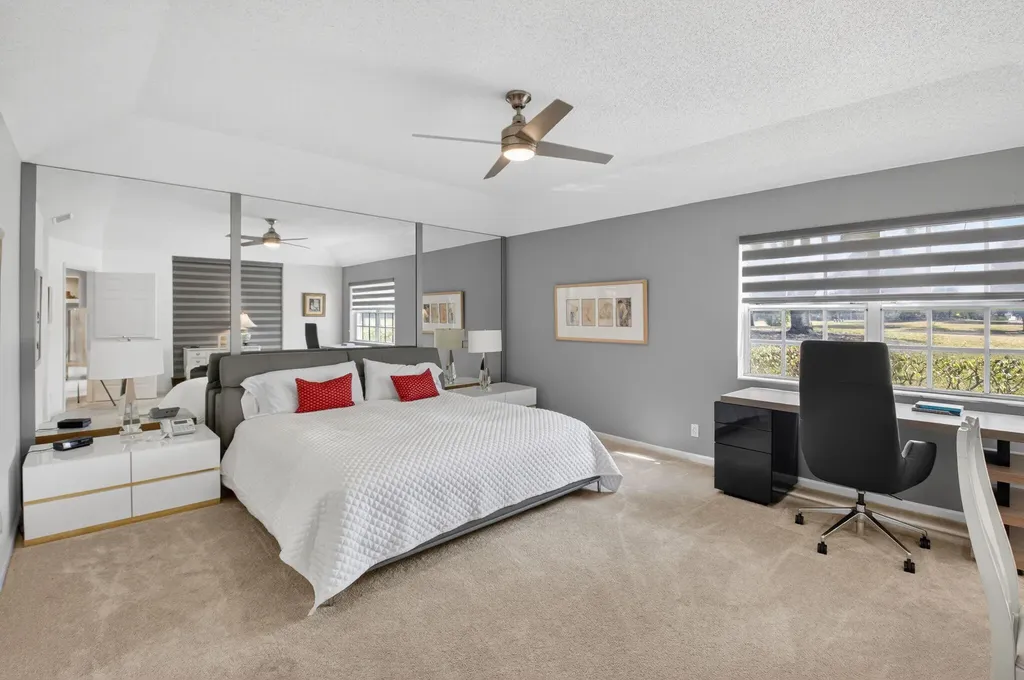 11586 Briarwood Circle Boynton Beach FL 33437