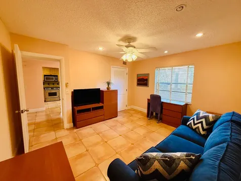 9261 Vista Del Lago Boca Raton FL 33428