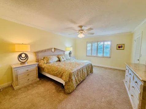 9261 Vista Del Lago Boca Raton FL 33428