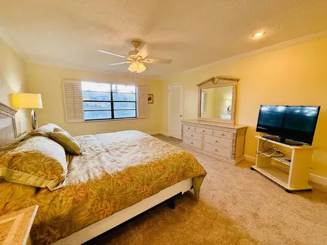 9261 Vista Del Lago Boca Raton FL 33428