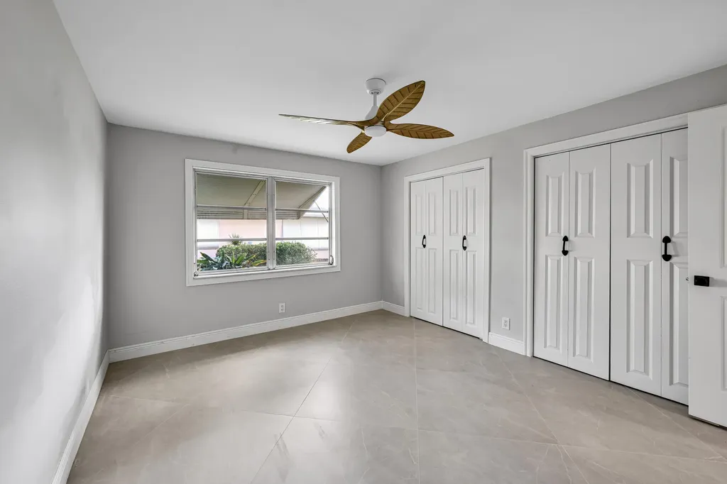 285 Main Boulevard Boynton Beach FL 33435