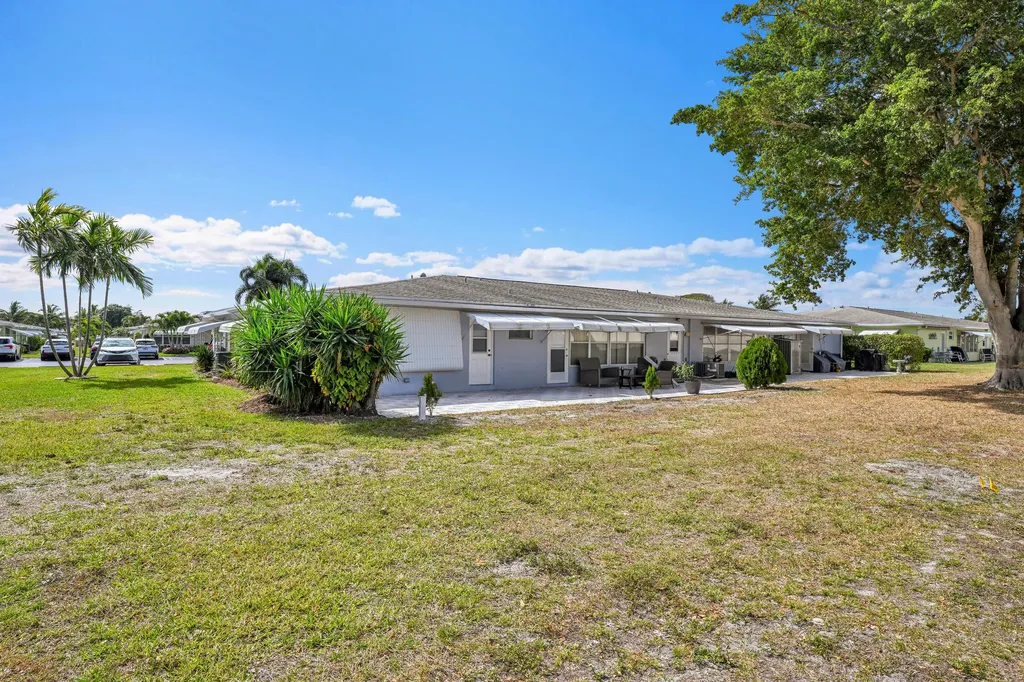 285 Main Boulevard Boynton Beach FL 33435