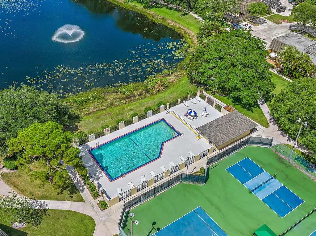 506 5th Terrace Palm Beach Gardens FL 33418