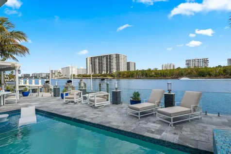 7188 NE 8th Drive Boca Raton FL 33487