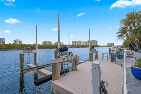 7188 NE 8th Drive Boca Raton FL 33487