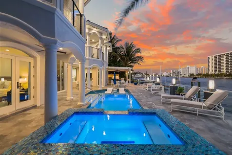 7188 NE 8th Drive Boca Raton FL 33487