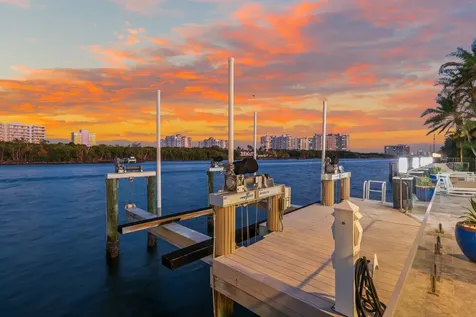 7188 NE 8th Drive Boca Raton FL 33487