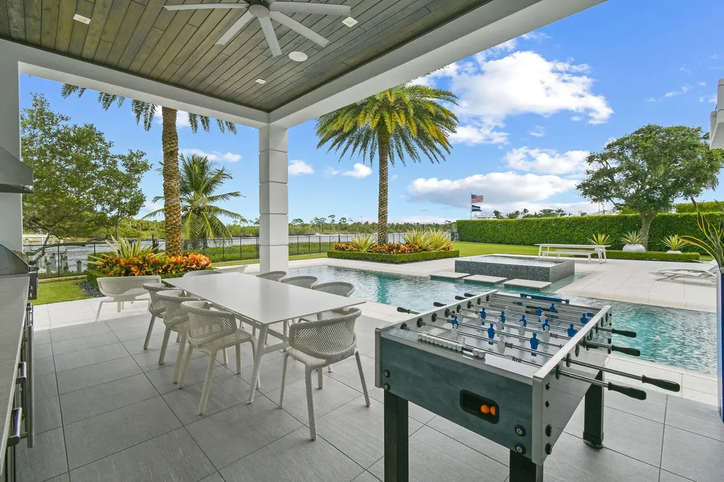 14630 Watermark Way Palm Beach Gardens FL 33410