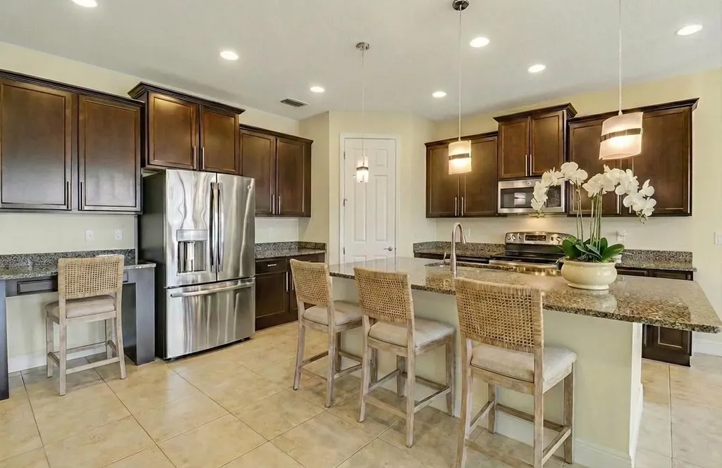 10288 SW Yellowwood Avenue Port St Lucie FL 34987
