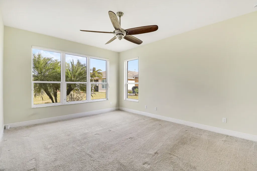 10288 SW Yellowwood Avenue Port St Lucie FL 34987