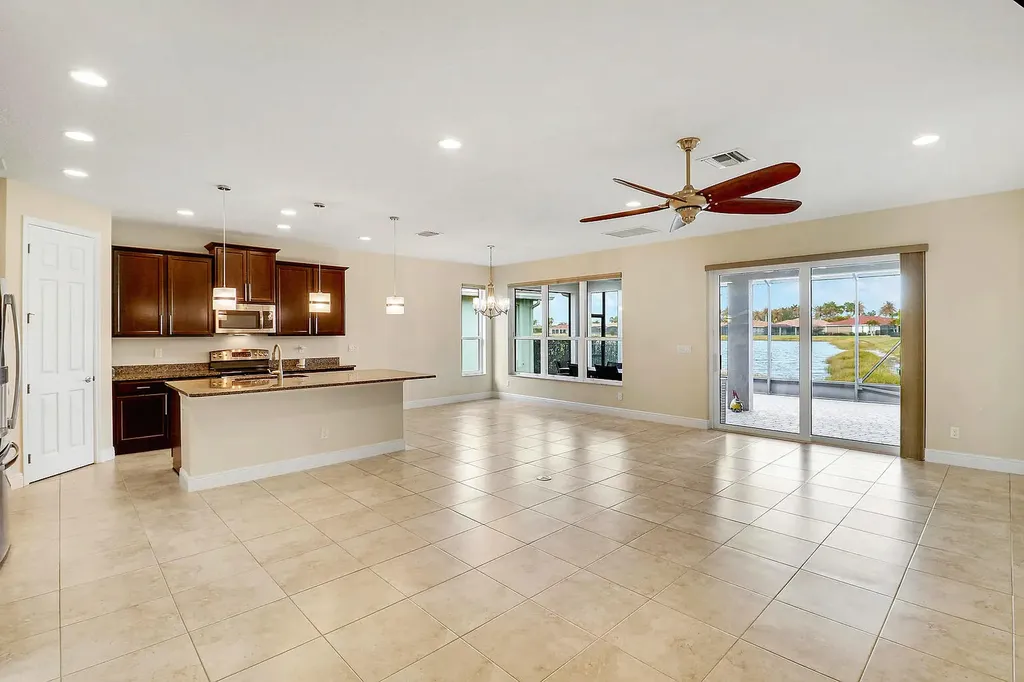 10288 SW Yellowwood Avenue Port St Lucie FL 34987