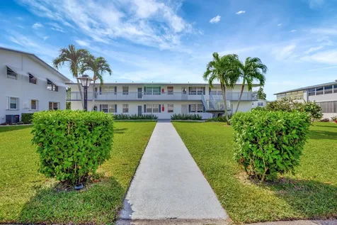 162 Sheffield G West Palm Beach FL 33417
