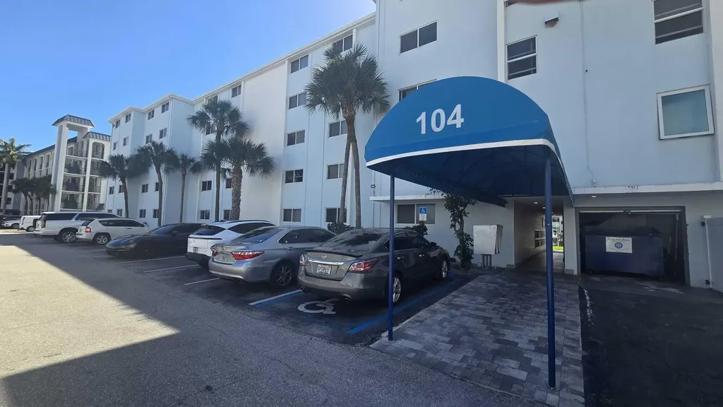 104 Paradise Harbour Boulevard North Palm Beach FL 33408