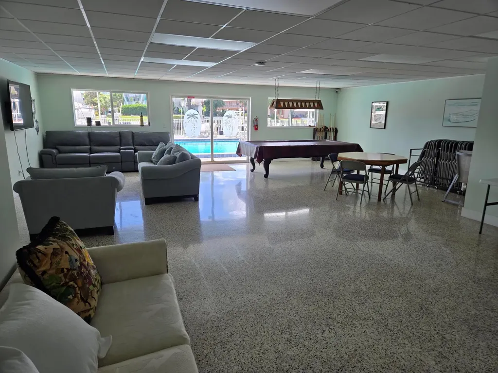 104 Paradise Harbour Boulevard North Palm Beach FL 33408