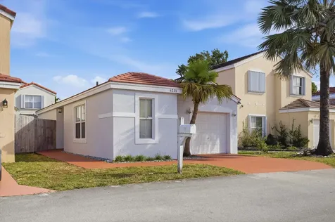 6211 Buena Vista Drive Margate FL 33063