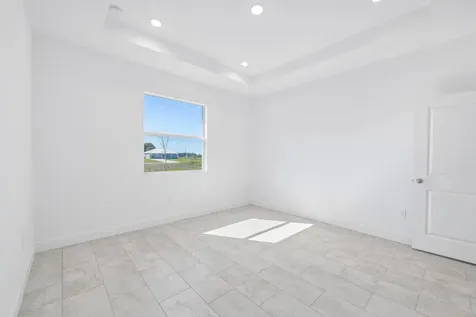 9006 S Castle Circle Labelle FL 33935