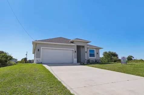 9006 S Castle Circle Labelle FL 33935