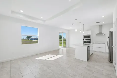 9006 S Castle Circle Labelle FL 33935
