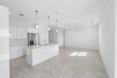9006 S Castle Circle Labelle FL 33935