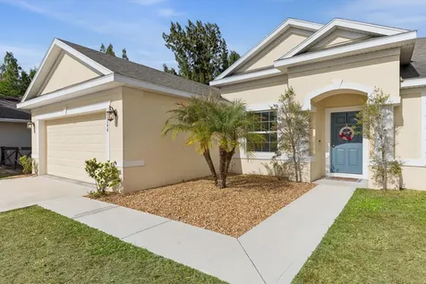 5244 NW E Piper Circle Port St Lucie FL 34986