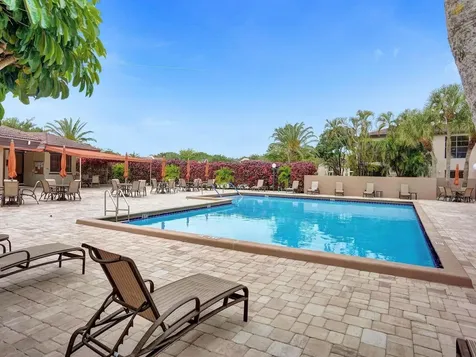 9264 Vista Del Lago Boca Raton FL 33428