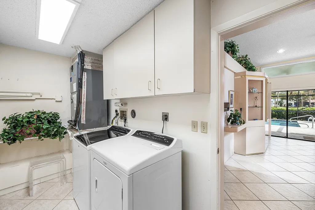 5722 Willow Creek Lane Delray Beach FL 33484