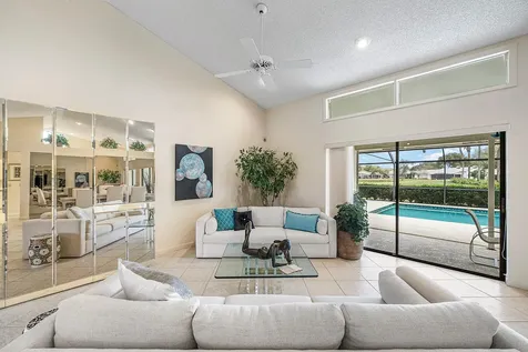 5722 Willow Creek Lane Delray Beach FL 33484