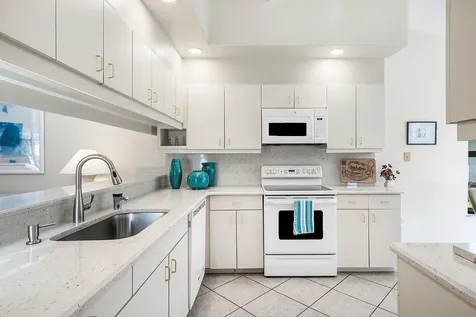 5722 Willow Creek Lane Delray Beach FL 33484