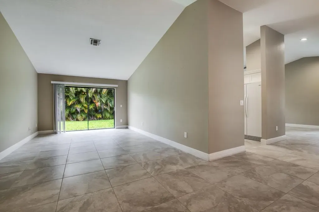 2713 Yarmouth Drive Wellington FL 33414