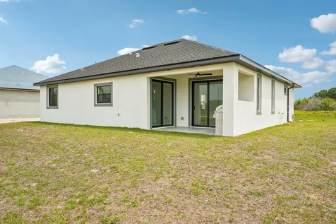 9035 W Broad Circle Labelle FL 33935