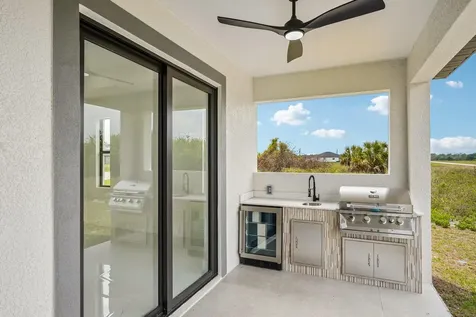 9035 W Broad Circle Labelle FL 33935