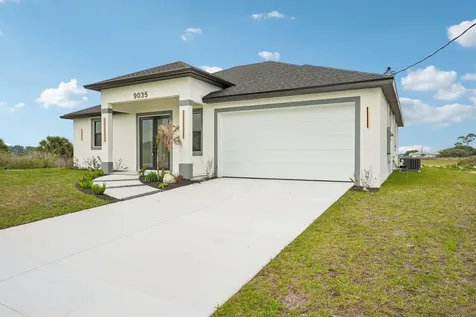 9035 W Broad Circle Labelle FL 33935
