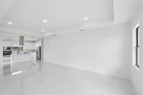 9035 W Broad Circle Labelle FL 33935