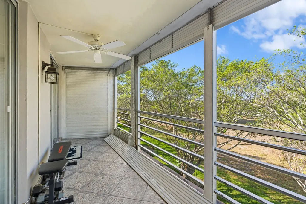 6461 NW 2nd Avenue Boca Raton FL 33487