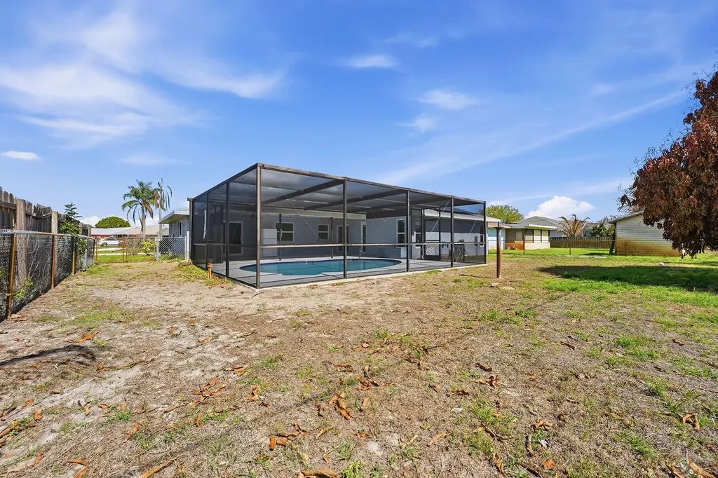 826 SE Quiescent Lane Port St Lucie FL 34983