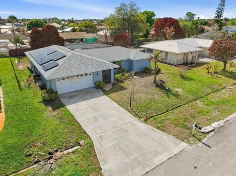 826 SE Quiescent Lane Port St Lucie FL 34983