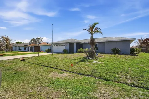 826 SE Quiescent Lane Port St Lucie FL 34983