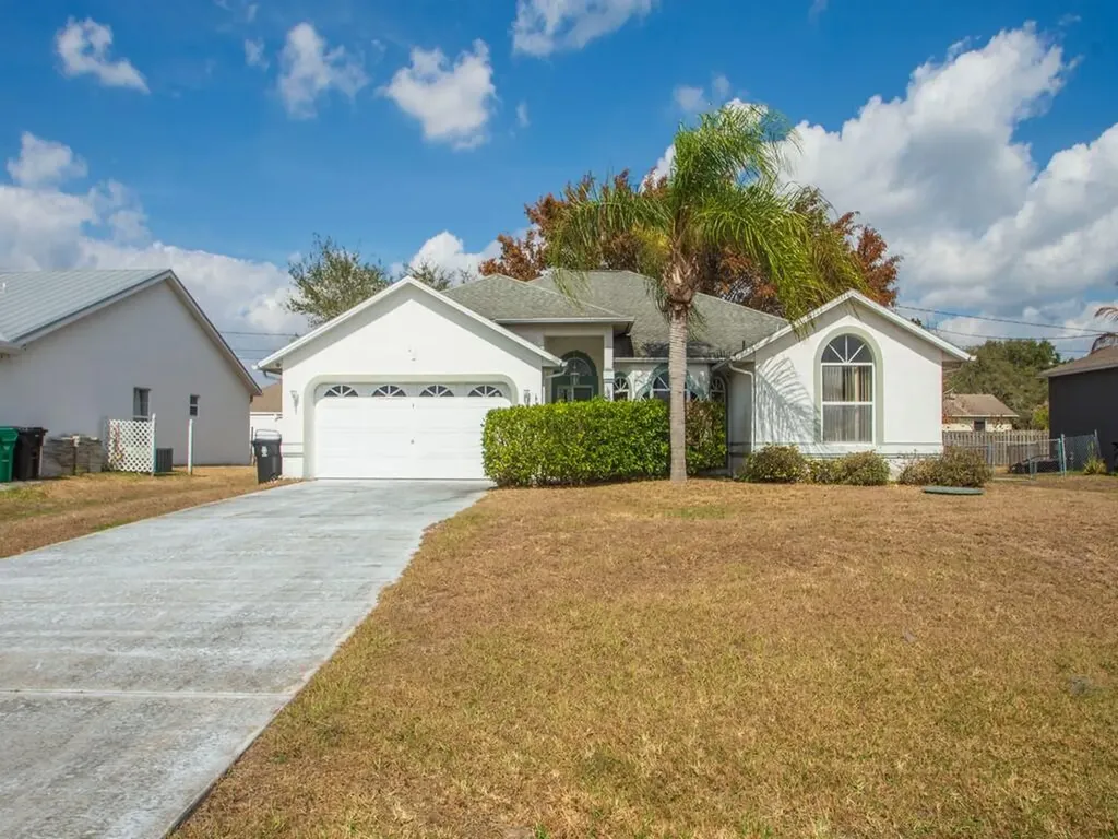 5718 NW North Macedo Boulevard Port St Lucie FL 34983