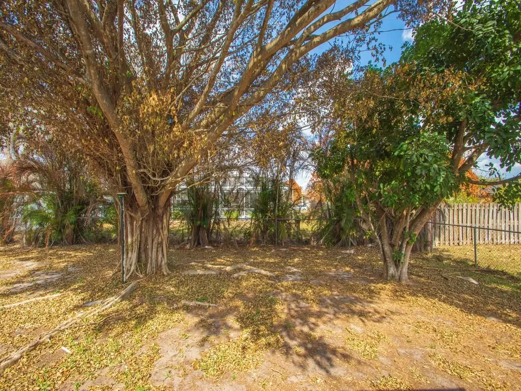 5718 NW North Macedo Boulevard Port St Lucie FL 34983