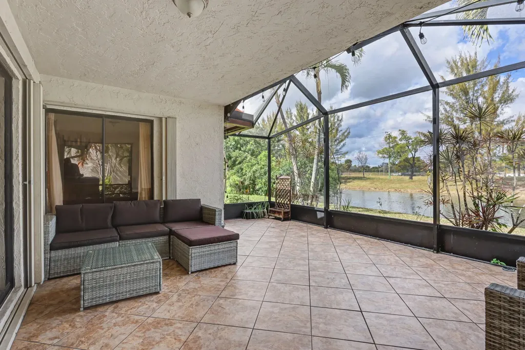 17 Columbia Court Deerfield Beach FL 33442
