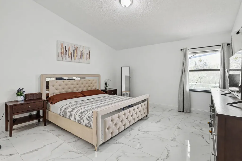 17 Columbia Court Deerfield Beach FL 33442