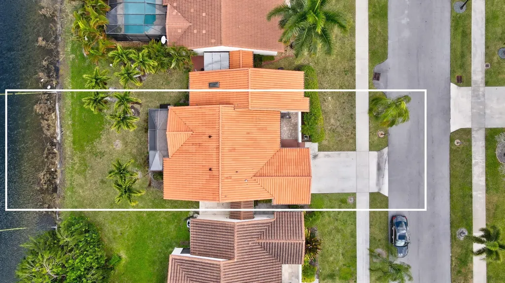 17 Columbia Court Deerfield Beach FL 33442
