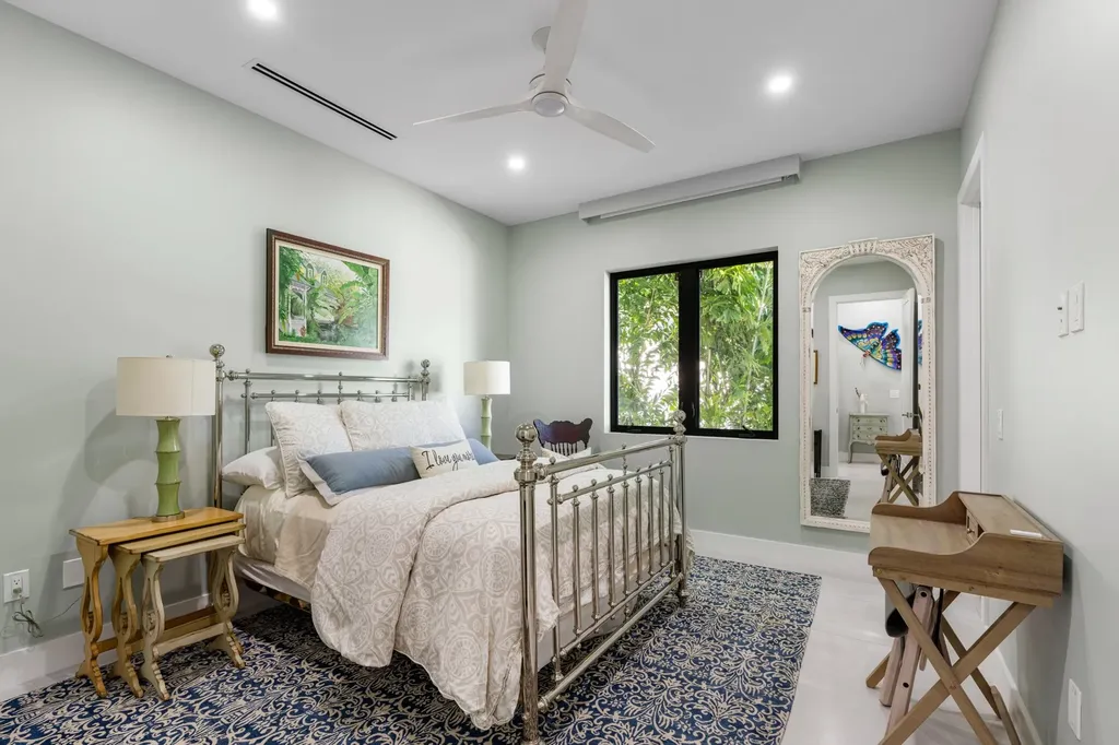 764 Lake Trail Delray Beach FL 33483