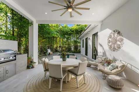 764 Lake Trail Delray Beach FL 33483
