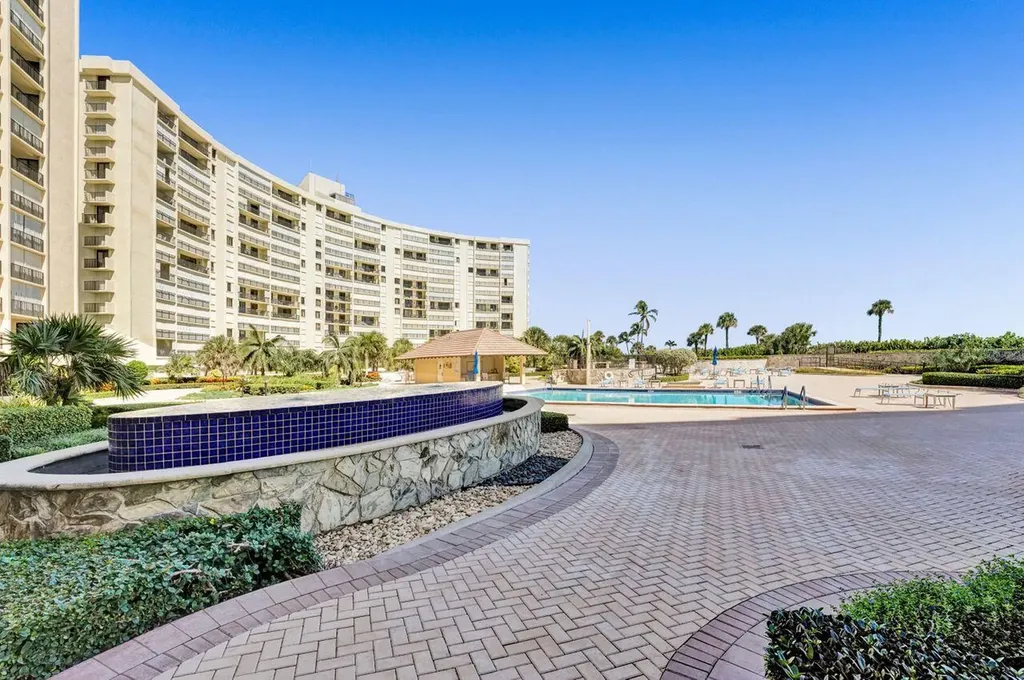 300 Ocean Trail Way Jupiter FL 33477