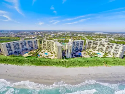 300 Ocean Trail Way Jupiter FL 33477