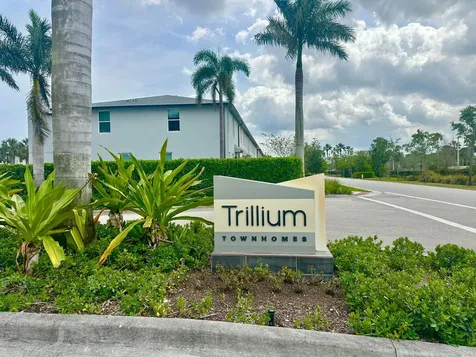 2401 SE Tarvest Way Stuart FL 34997
