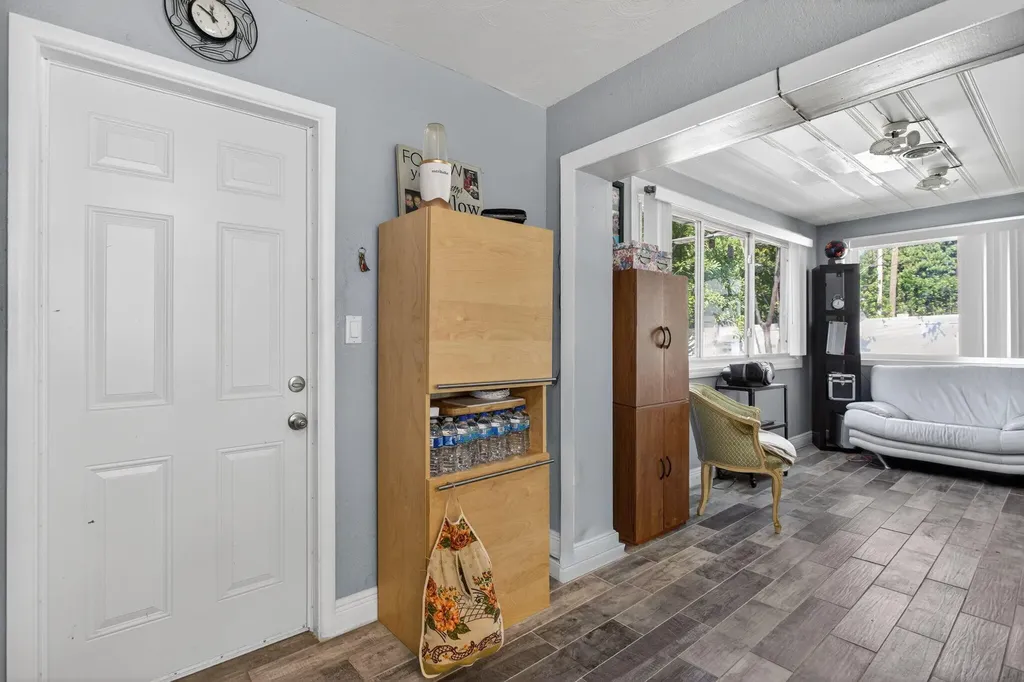 2811 NE 9th Terrace Pompano Beach FL 33064