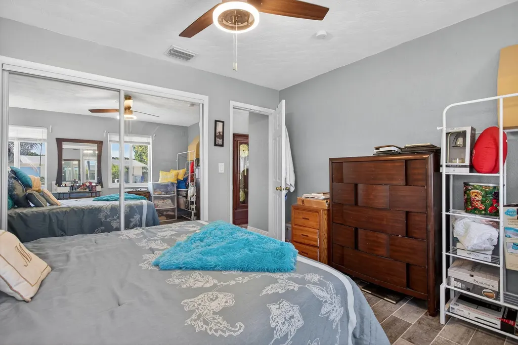 2811 NE 9th Terrace Pompano Beach FL 33064