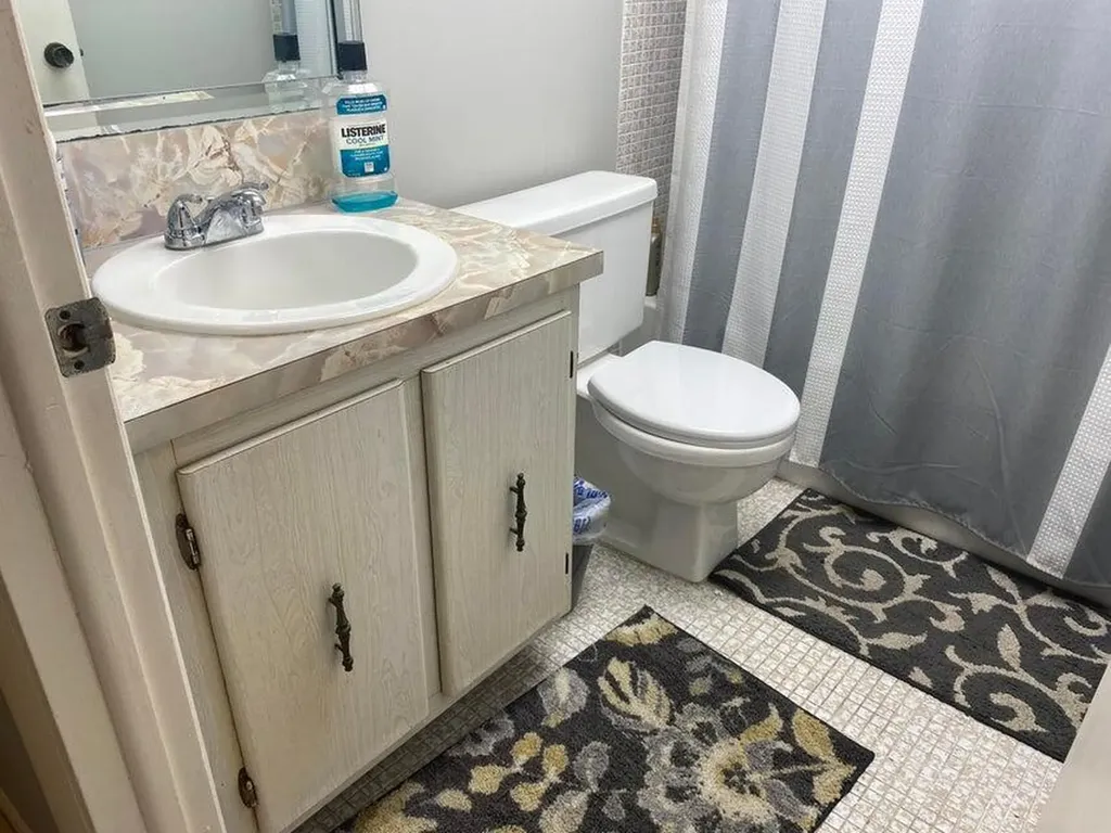542 Normandy L Delray Beach FL 33484